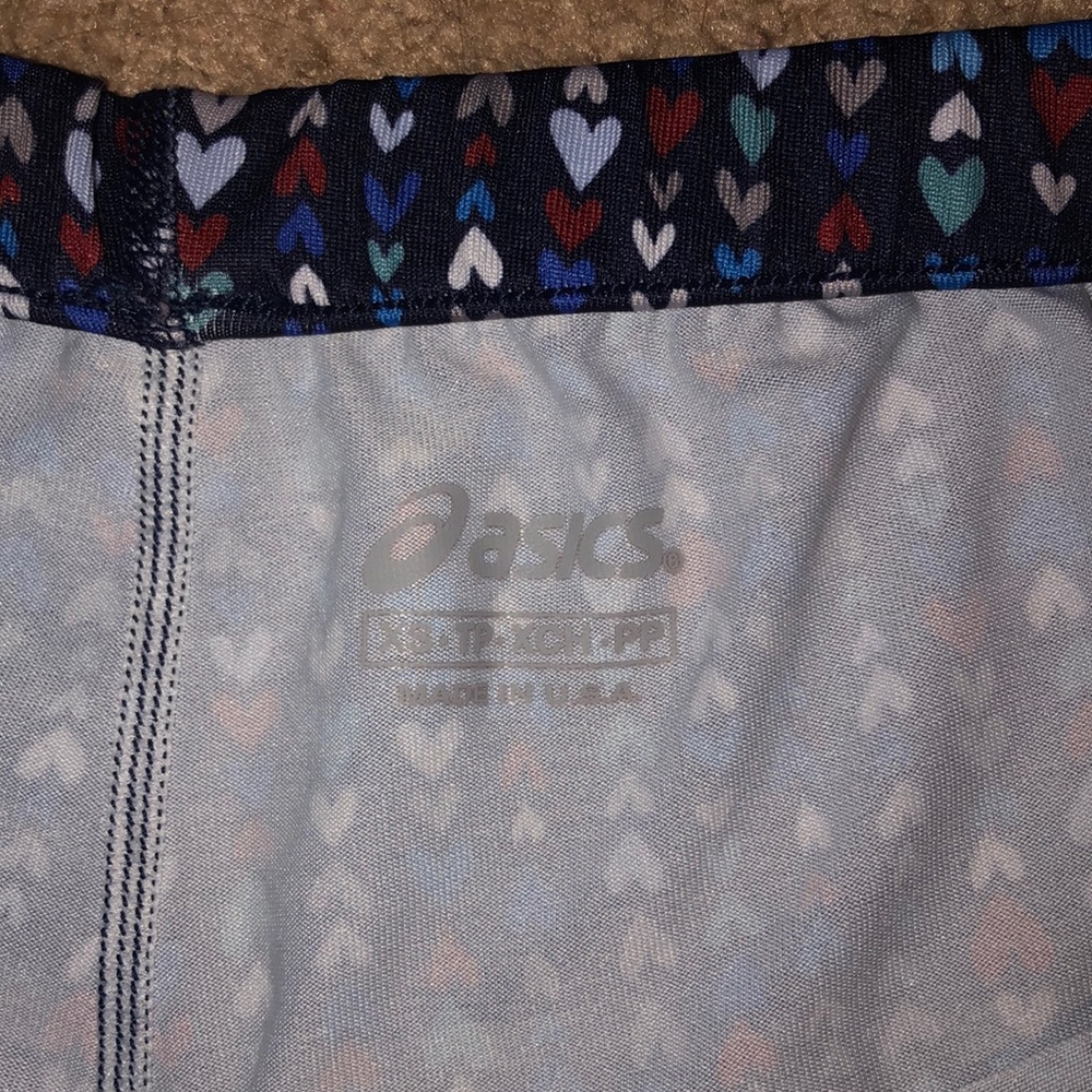 Spandex - Picture 3 of 3
